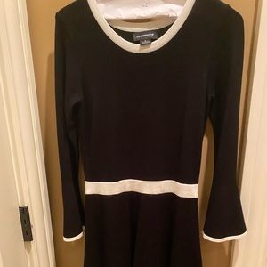 Stretchy Black Dress!